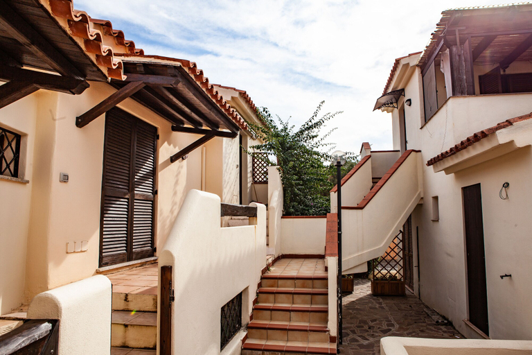 Exterior 4, FANTASTICO PORTO OTTIOLU GR1, Nuoro