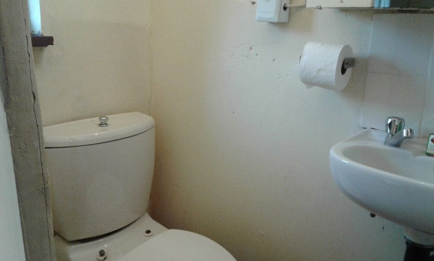 Bathroom 4, Durban Accommodation, eThekwini