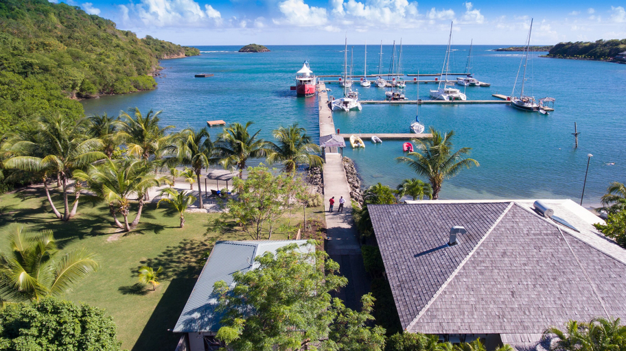 Others 1, Le Phare Bleu Marina Resort