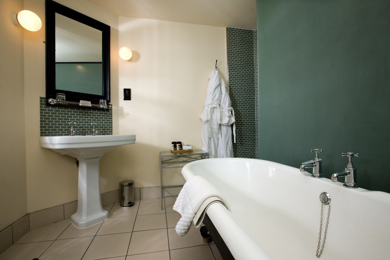 Bathroom 4, Hotel du Vin & Bistro Bristol, Bristol
