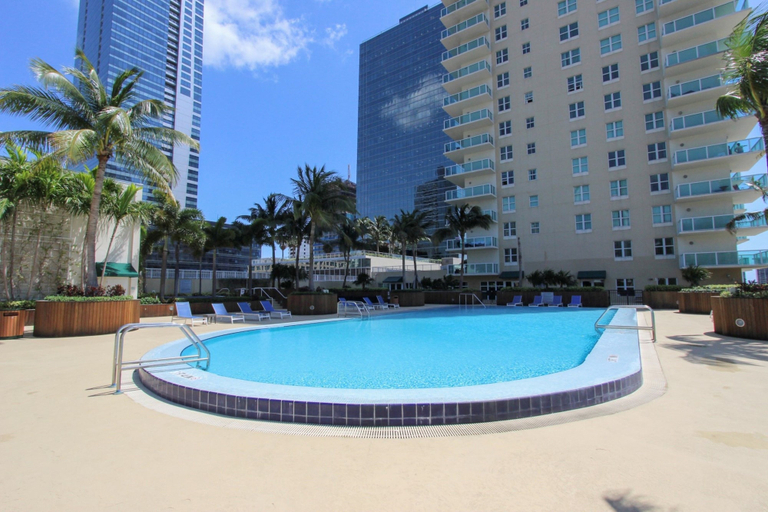 Sport & Beauty 1, Bluebird Suites in Brickell, Miami-Dade