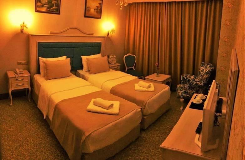 Bedroom 4, Vendome Hotel, Merkez