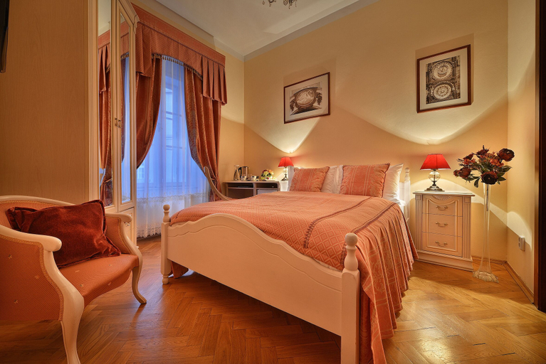 Bedroom 2, Boutique Hotel Constans, Praha 6