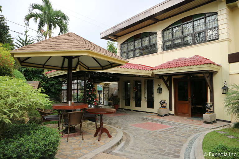 Exterior & Views 2, Ronamar Apartelle, Tagaytay City