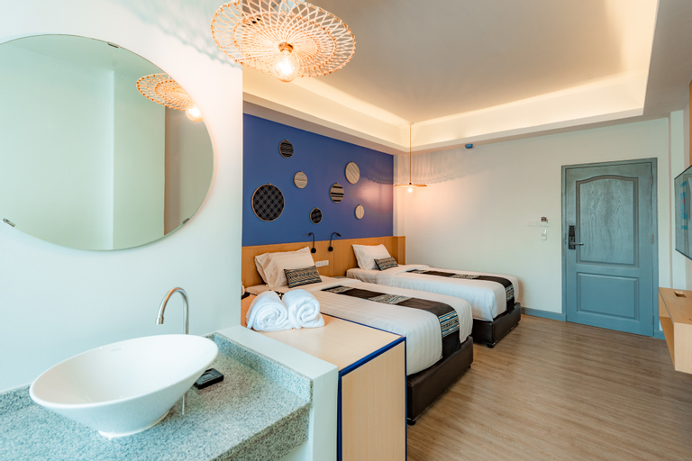 Bedroom 12