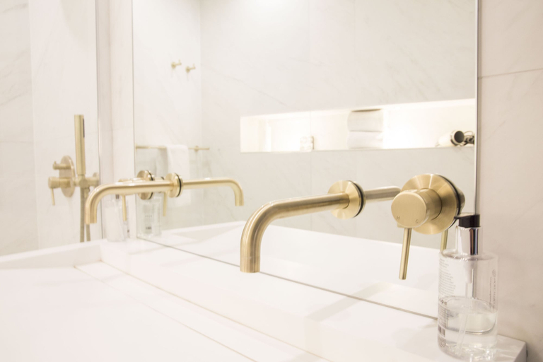 Bathroom 4, House of Amstel, Amsterdam