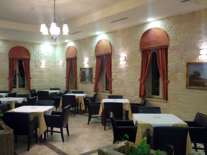 Food & Drinks 4, Alhambra Palace Hotel Suites, Ramallah and Al-Bireh