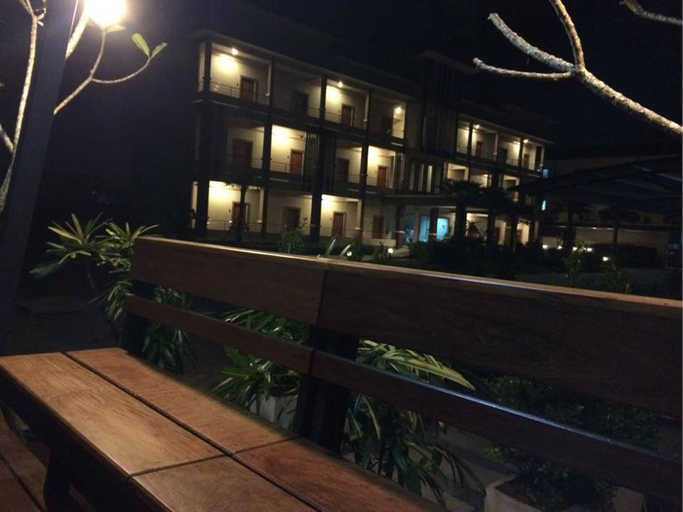 Food & Drinks, Baanna Place, Nakhon Nayok, Ban Na