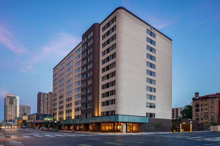 DoubleTree Suites by Hilton Minneapolis Downtown, Hennepin