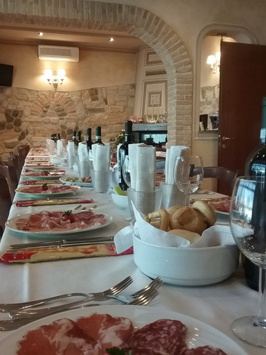 Food & Drinks 4, Albergo Ristorante La Pieve, Mantua