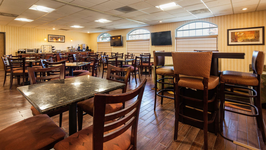 Food & Drinks 5, Best Western Plus Meridian, Ada