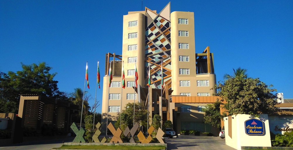 Exterior & Views 2, Eastern Palace Hotel, Mandalay