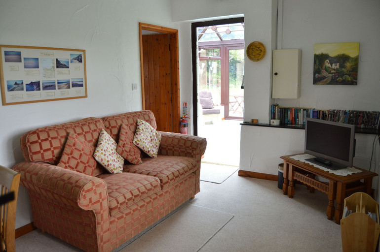 Others 5, Barley Cottage, Devon