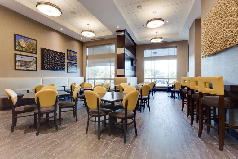Food & Drinks 5, Drury Inn & Suites Dallas Frisco, Collin