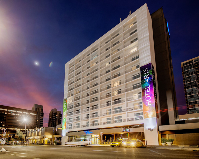 Exterior & Views 2, Hotel Arts, Division No. 6
