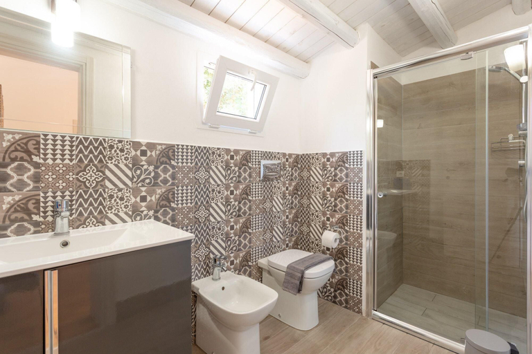 Bathroom 4, Villa Renzo, Ragusa