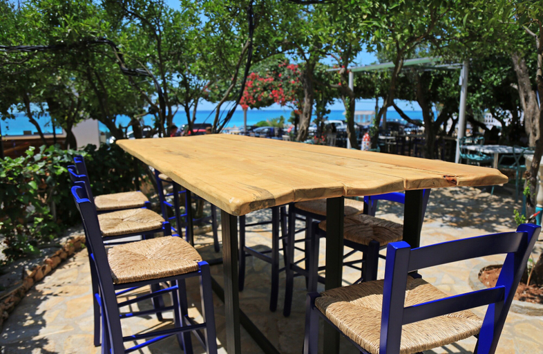 Food & Drinks 5, Drymades Resort, Vlorës