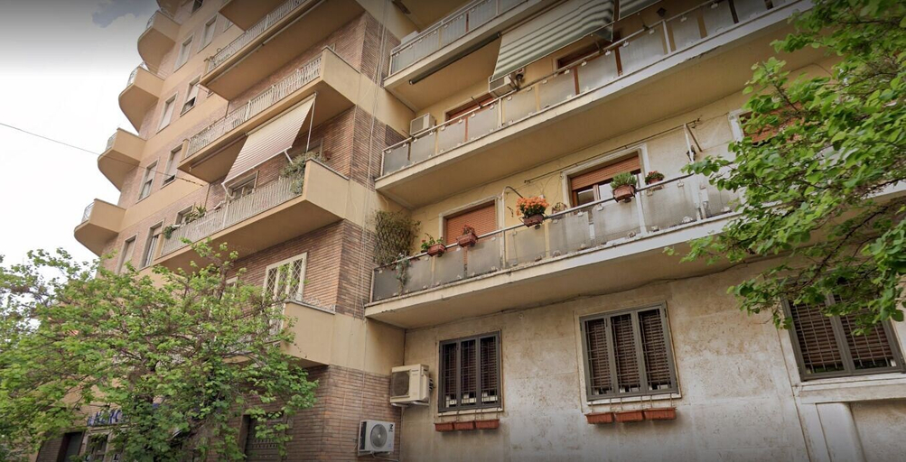 Exterior & Views, Kosher Bed&Breakfast La Casa di Eva, Roma