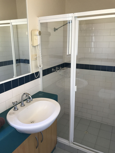 Bathroom 3, Wavecrest Village & Tourist Park, Ravensthorpe