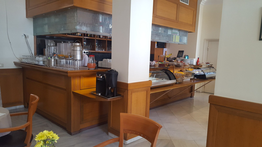 Food & Drinks 5, Ionian Plaza Hotel & Spa, Ionian Islands