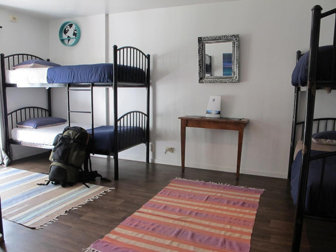 Bedroom 2, Hekerua Lodge Boutique Backpackers, Auckland