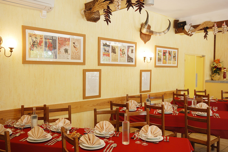 Food & Drinks 4, Hotel Restaurant des Thermes, Gers
