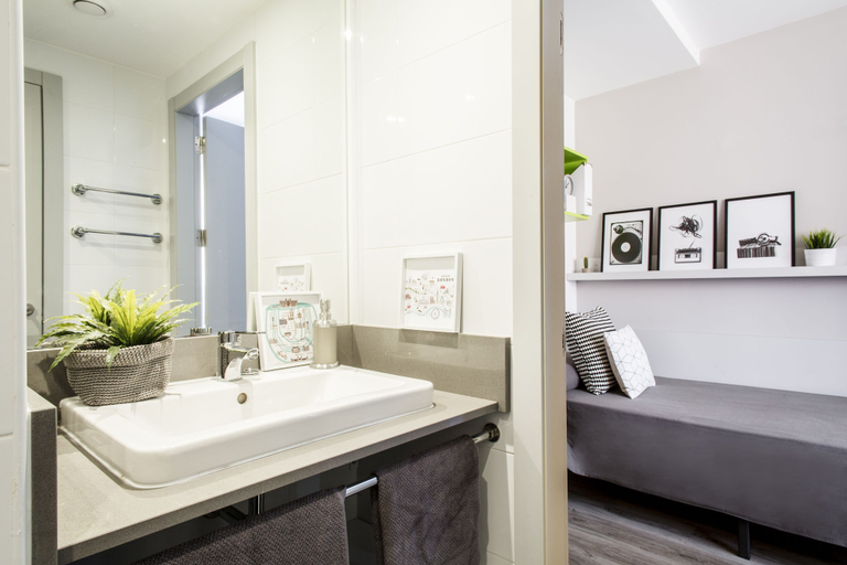 Bathroom, Residencia Universitaria Resa Barcelona Diagonal - Campus Accomodation, Barcelona