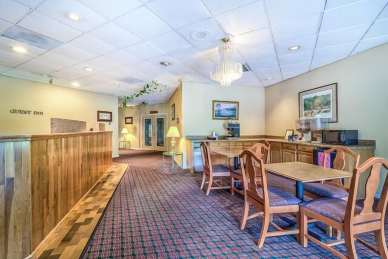 Food & Drinks, Guest Inn, Aiken