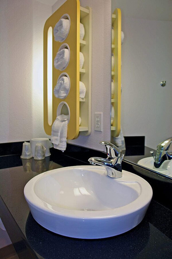 Bathroom 3, The Reserve Inn, Wicomico