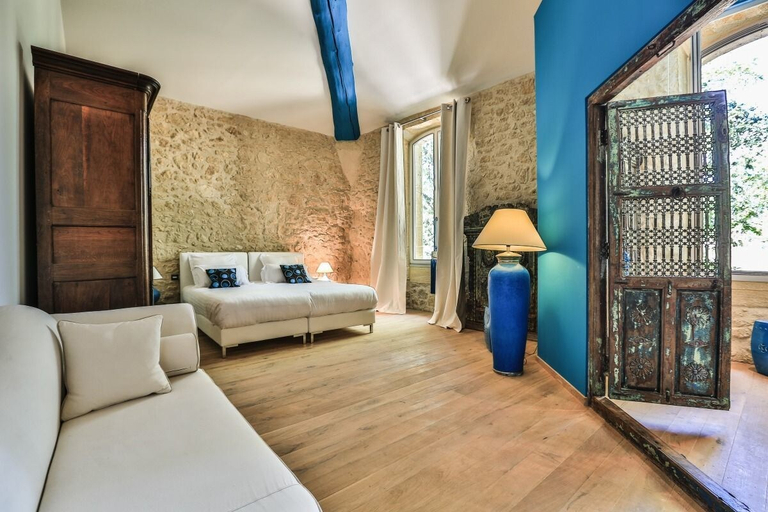 Bedroom 5, 1784 Domaine de Lourmarin, Vaucluse