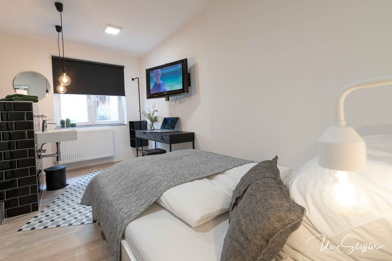 Bedroom 4, Sali Homes - GaesteHaus Lamm Obersulm, Heilbronn