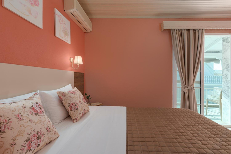 Bedroom 3, Ouzas Luxury Hotel, Central Macedonia