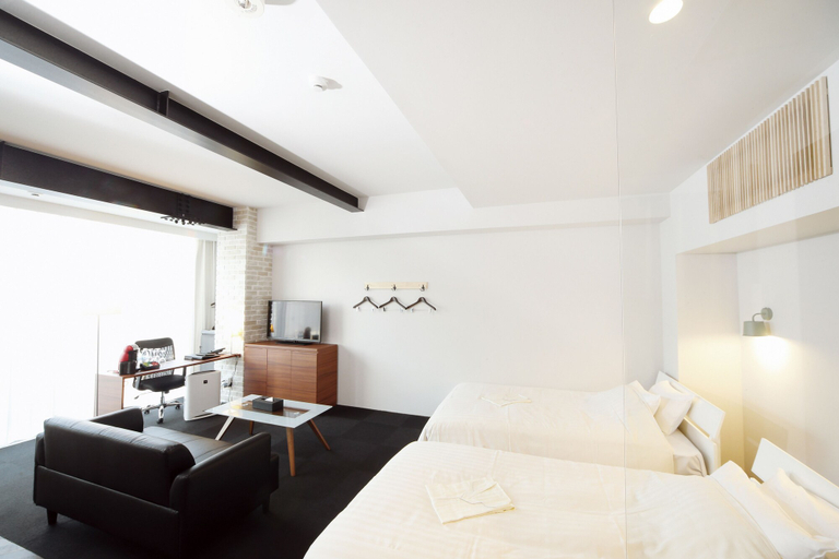 Bedroom 3, The Rooms Osaka, Osaka