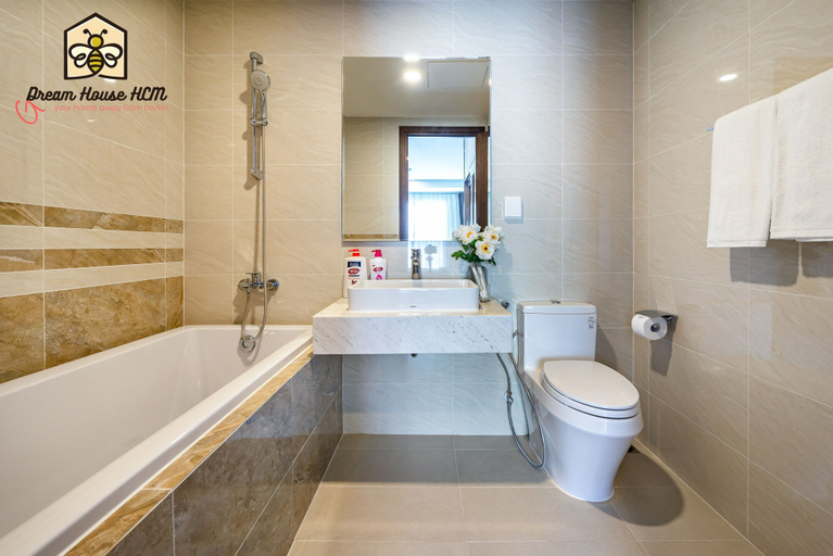 Bathroom 3, Dream House Apartment, District 4