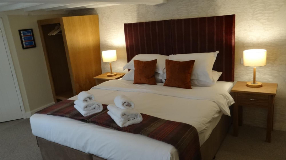 Bedroom 3, The Colesbourne Inn, Gloucestershire