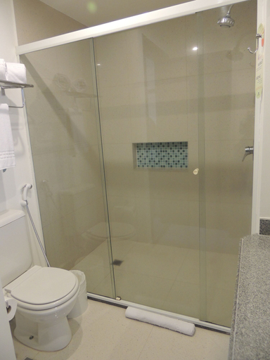 Bathroom 4, Quality Suites Alphaville, Barueri