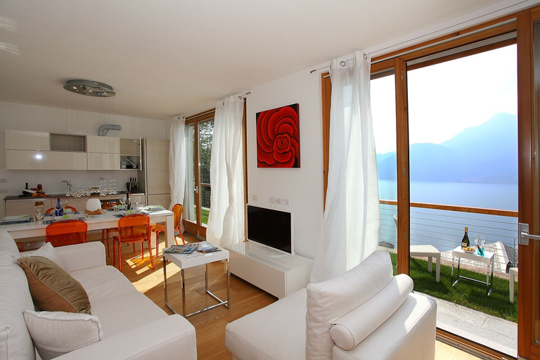 Living room 3, Riva Bellano Orchidea 3, Lecco
