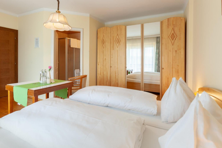 Bedroom 2, Gasthof Gruber, Weiz