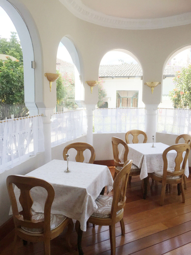 Food & Drinks 4, La Coupole, Quito