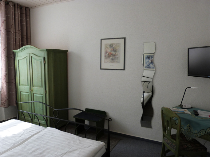 Bedroom 3, Hotel Restaurant Jägerhof, Mayen-Koblenz