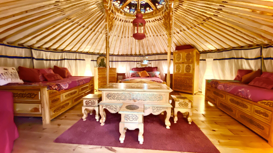 Bedroom 3, Eco Yourte Les Airelles, Puy-de-Dôme