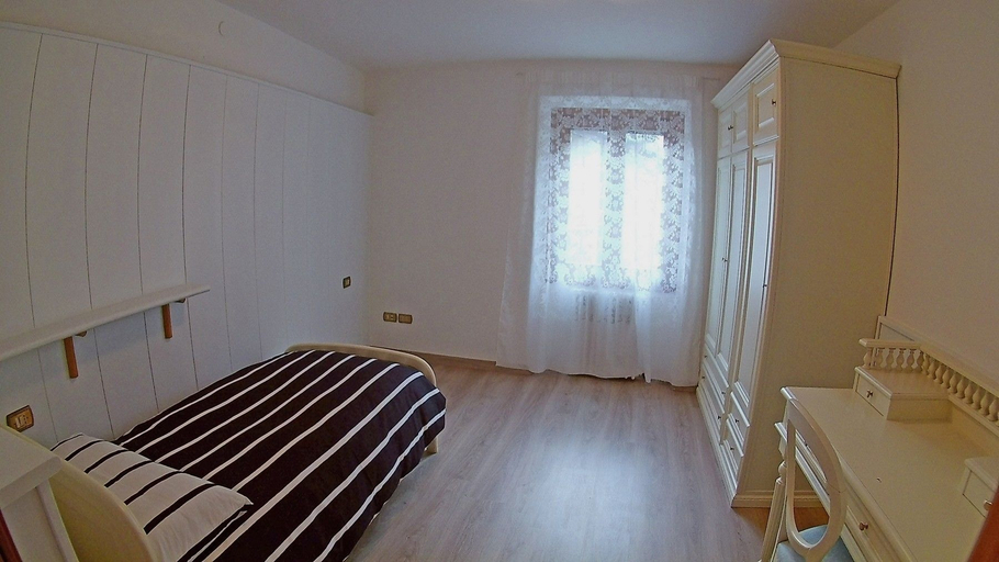 Room 5, Casa del Borgo Vesio, Brescia