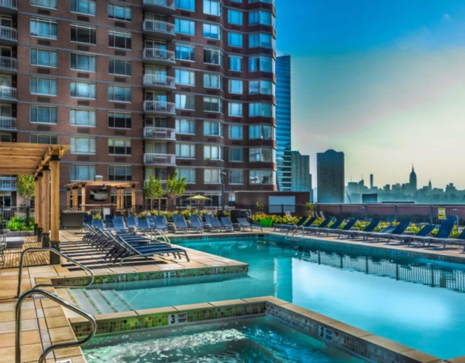 Bluebird Suites in Jersey City, Hudson