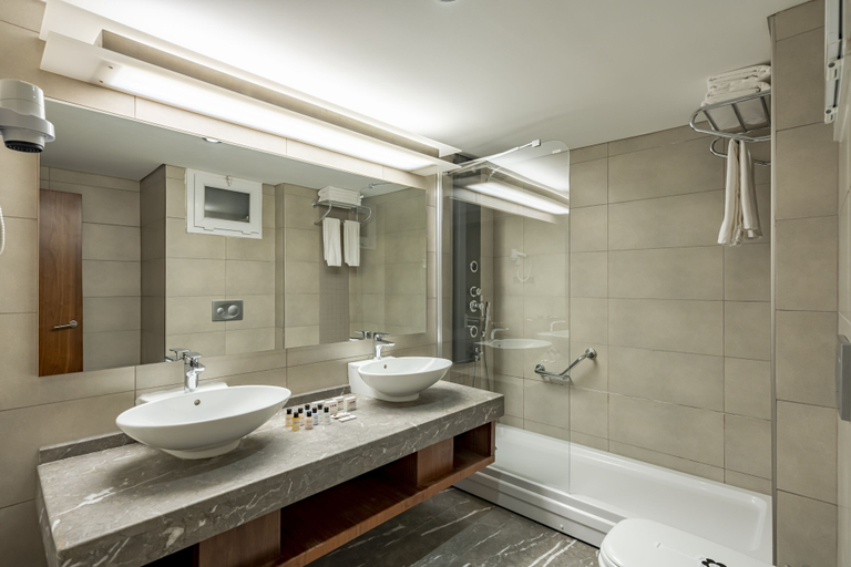 Bathroom, Jura Hotels Kervansaray Uludag, Kestel