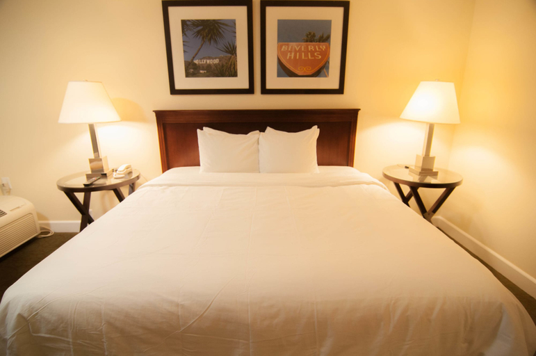 Bedroom 5, Bokai Garden Hotel, Los Angeles