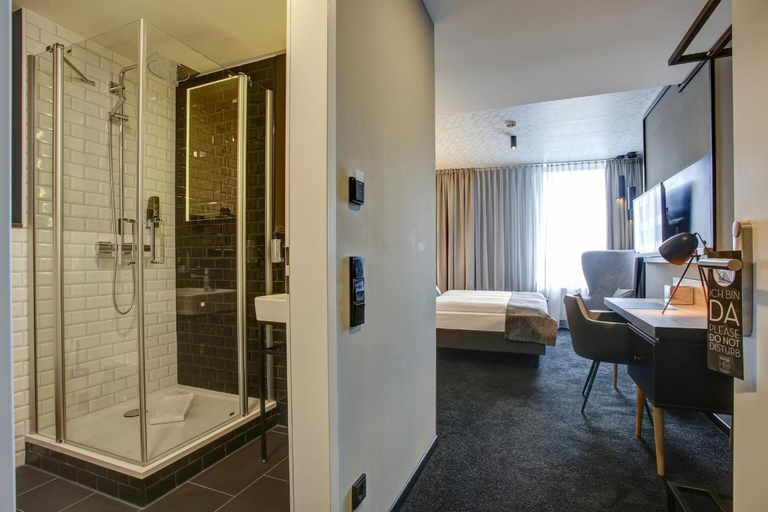 Bedroom 5, Vienna House Easy by Wyndham Dortmund, Dortmund