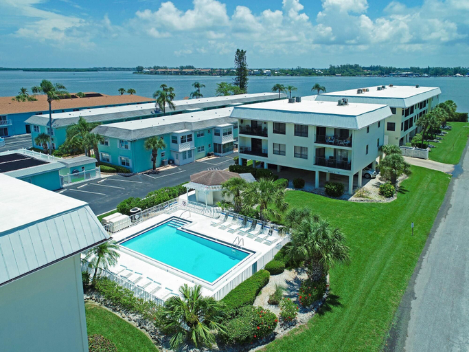 Exterior & Views 2, Anna Maria Island Beach Bay Breeze, Manatee