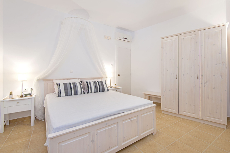 Bedroom 4, Lindos Harmony Suites, South Aegean