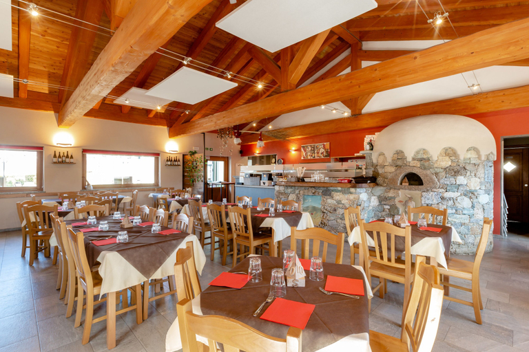 Food & Drinks 5, Lazy Bee Camping Village, Aosta