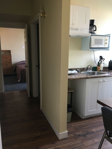 Others 5, Stettler Hotel, Division No. 7